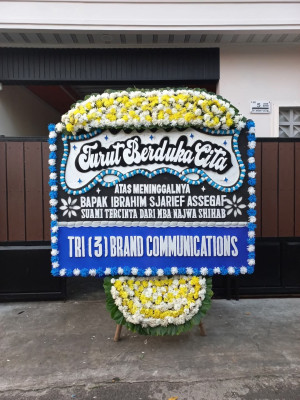 Papan Bunga Duka di Paponan